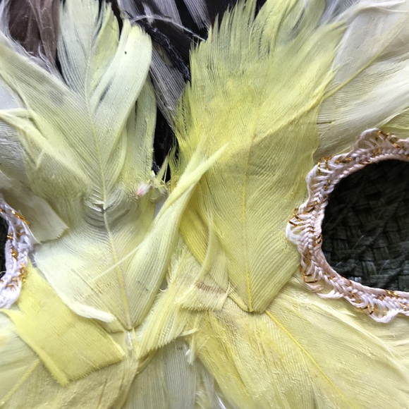 Yellow Feather Mask - Picture 6 of 6